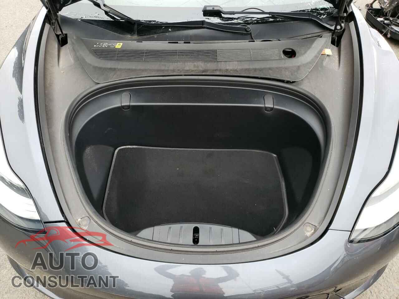 TESLA MODEL 3 2018 - 5YJ3E1EB3JF066169