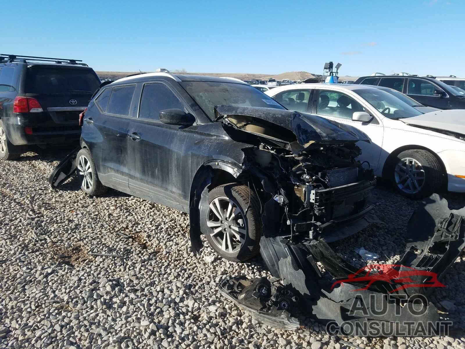 NISSAN KICKS 2019 - 3N1CP5CU4KL519839