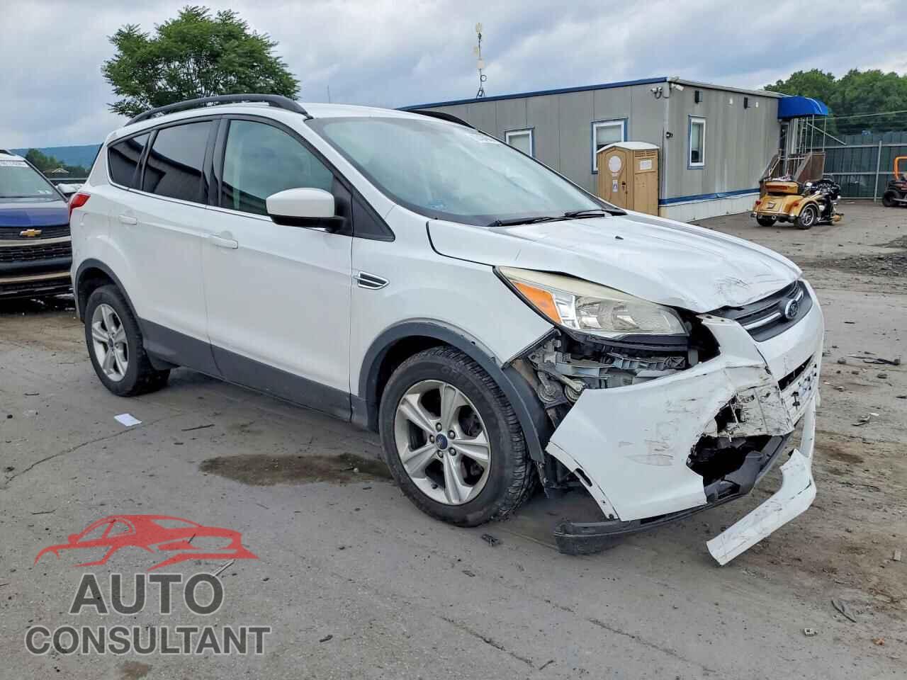 FORD ESCAPE 2015 - 1FMCU9G95FUB65498