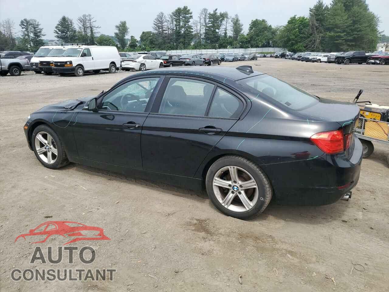 BMW 3 SERIES 2013 - WBA3B5C51DF593749