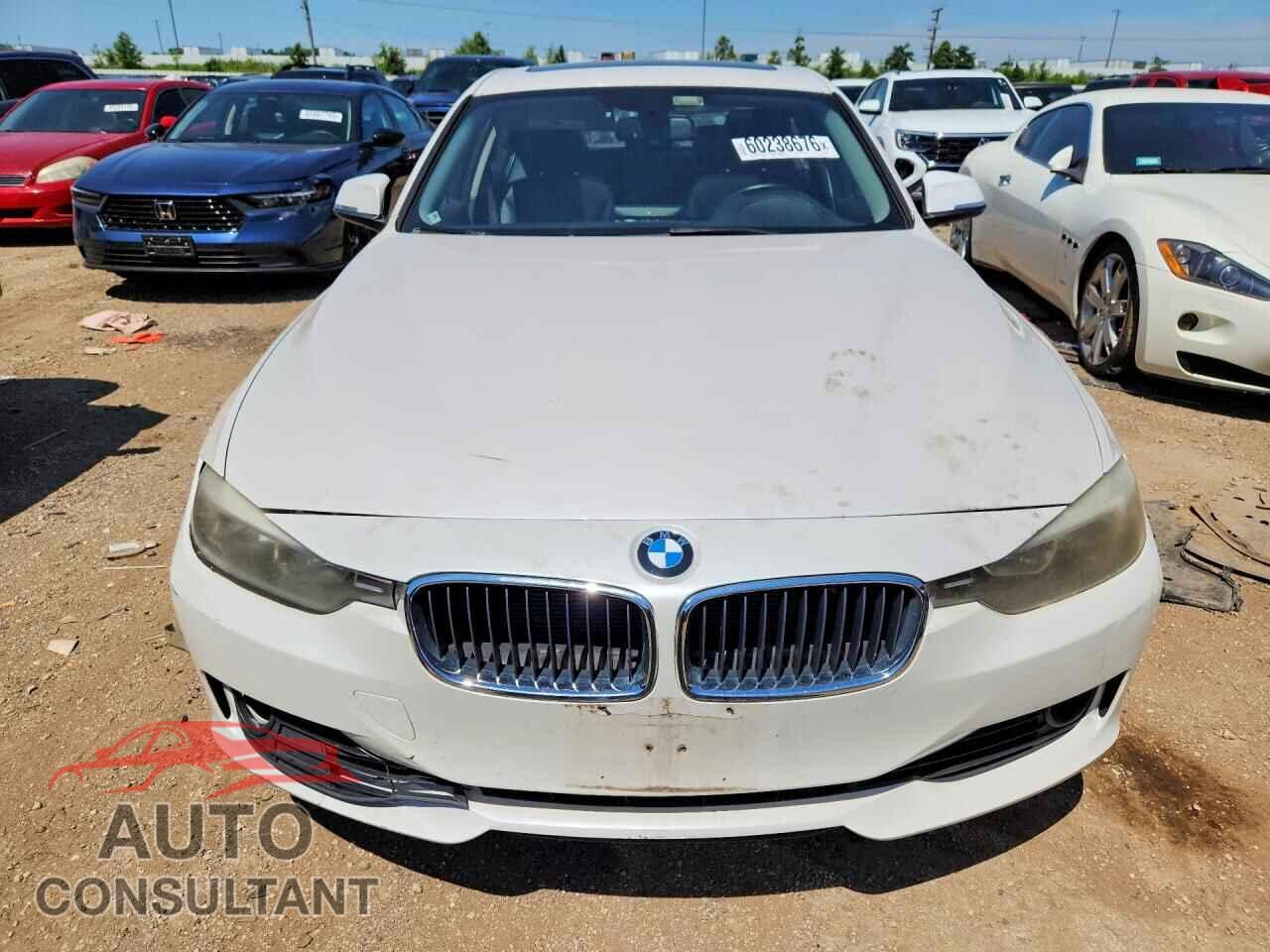 BMW 3 SERIES 2013 - WBA3B5C55DF590871