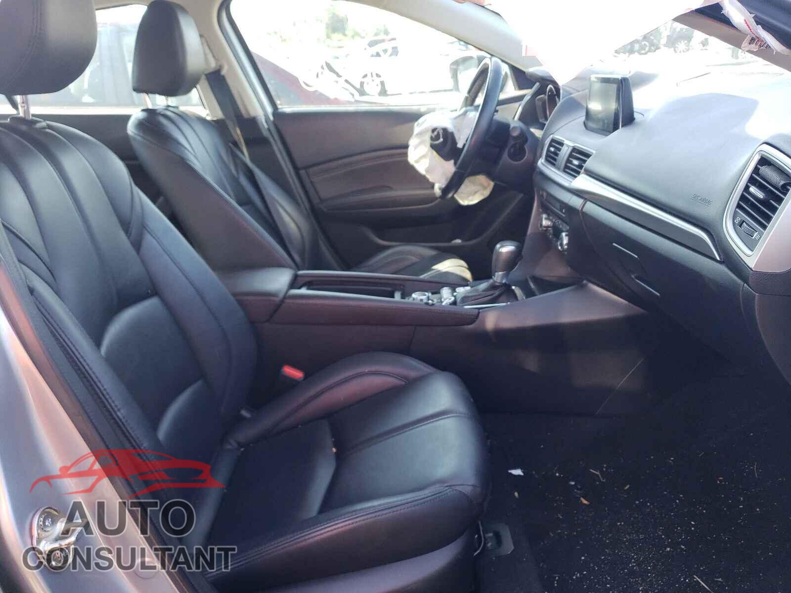 MAZDA 3 2017 - 3MZBN1V71HM139517