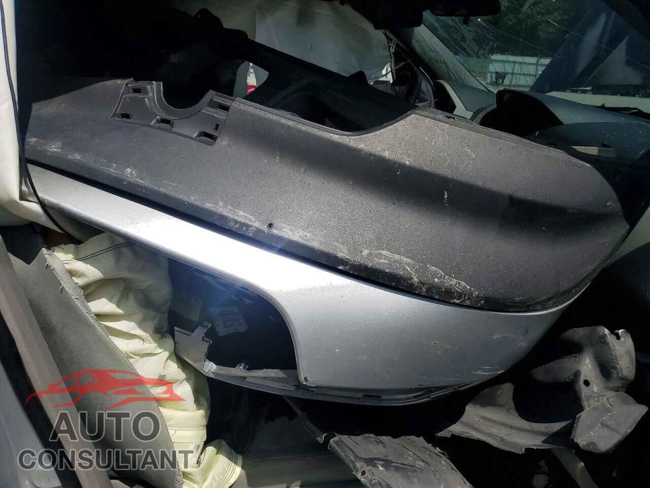 HONDA PILOT 2015 - 5FNYF3H20FB031834