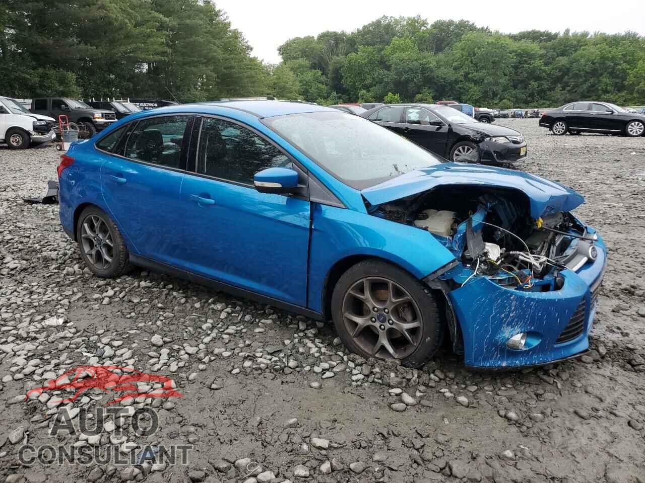 FORD FOCUS 2014 - 1FADP3F2XEL181840