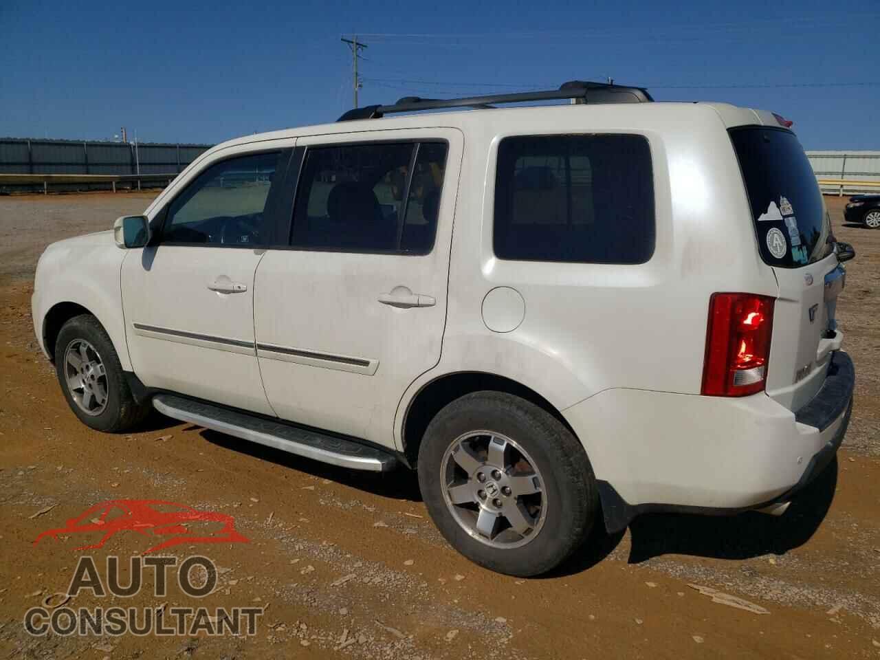 HONDA PILOT 2011 - 5FNYF4H92BB101055