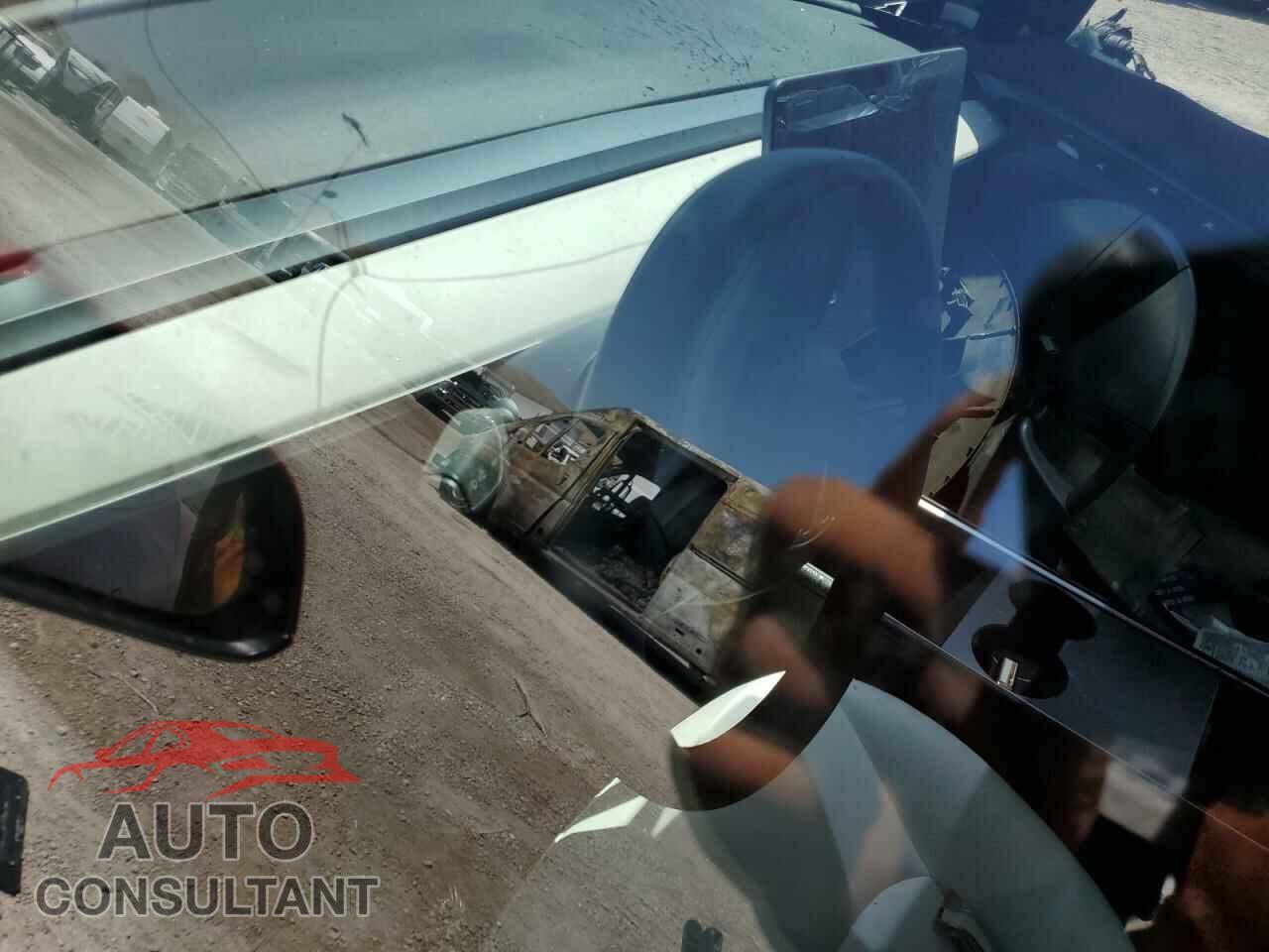 TESLA MODEL 3 2021 - 5YJ3E1EA6MF018645