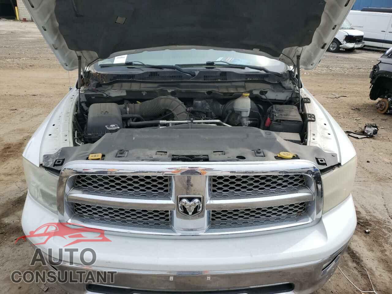 DODGE RAM 1500 2012 - 1C6RD7NT0CS146177