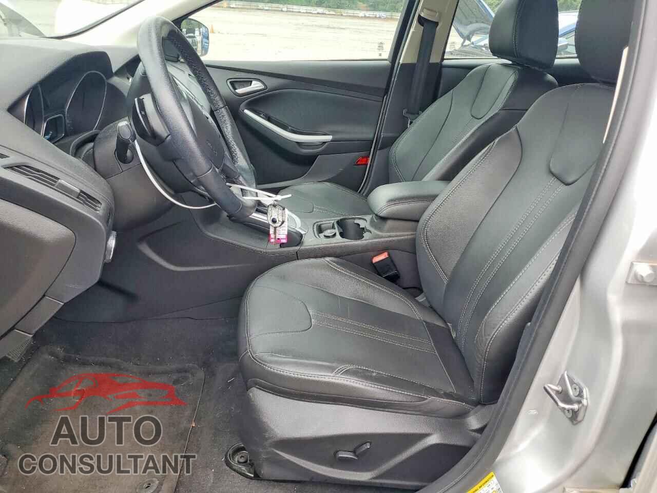 FORD FOCUS 2013 - 1FADP3K21DL314103