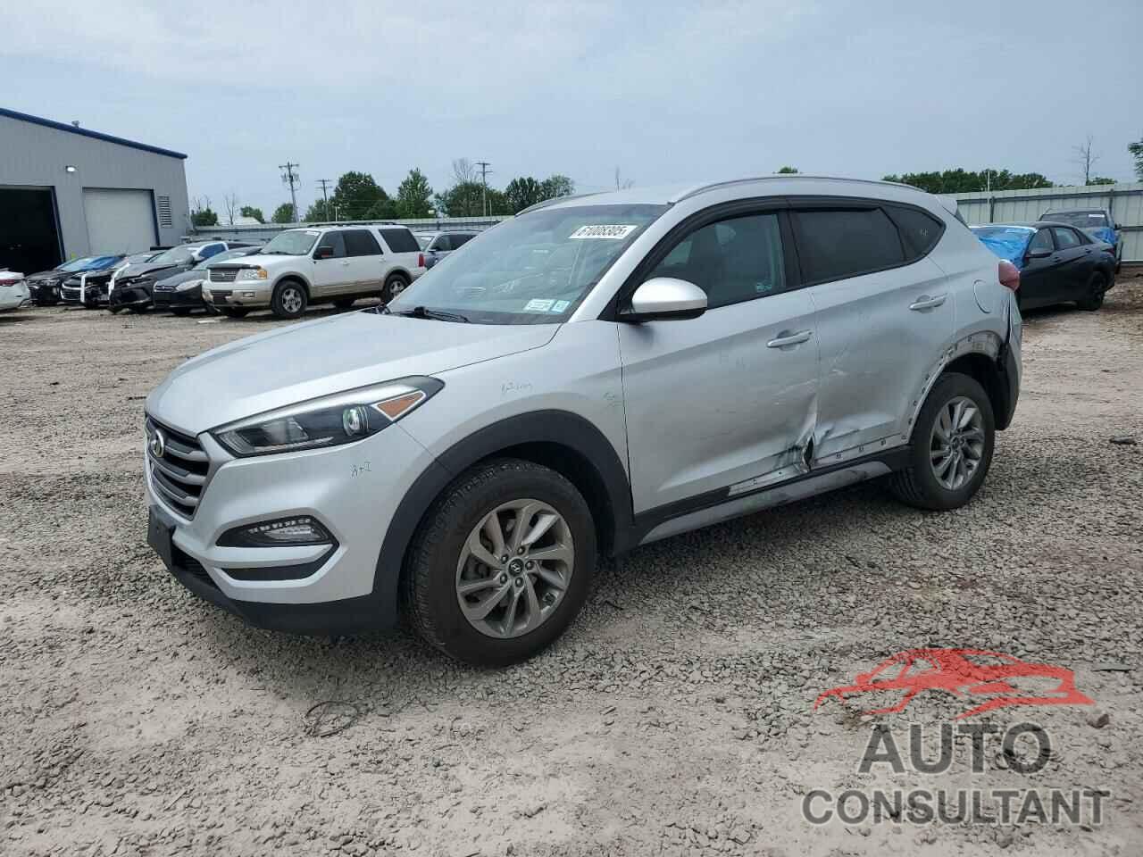 HYUNDAI TUCSON 2018 - KM8J3CA48JU695901
