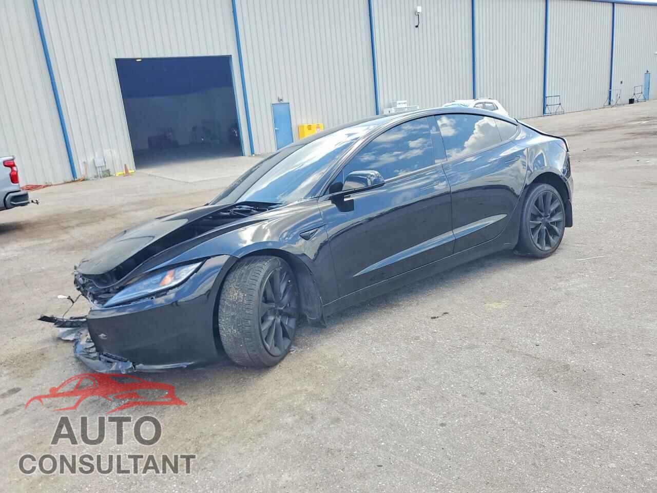 TESLA MODEL 3 2024 - 5YJ3E1EA4RF735407