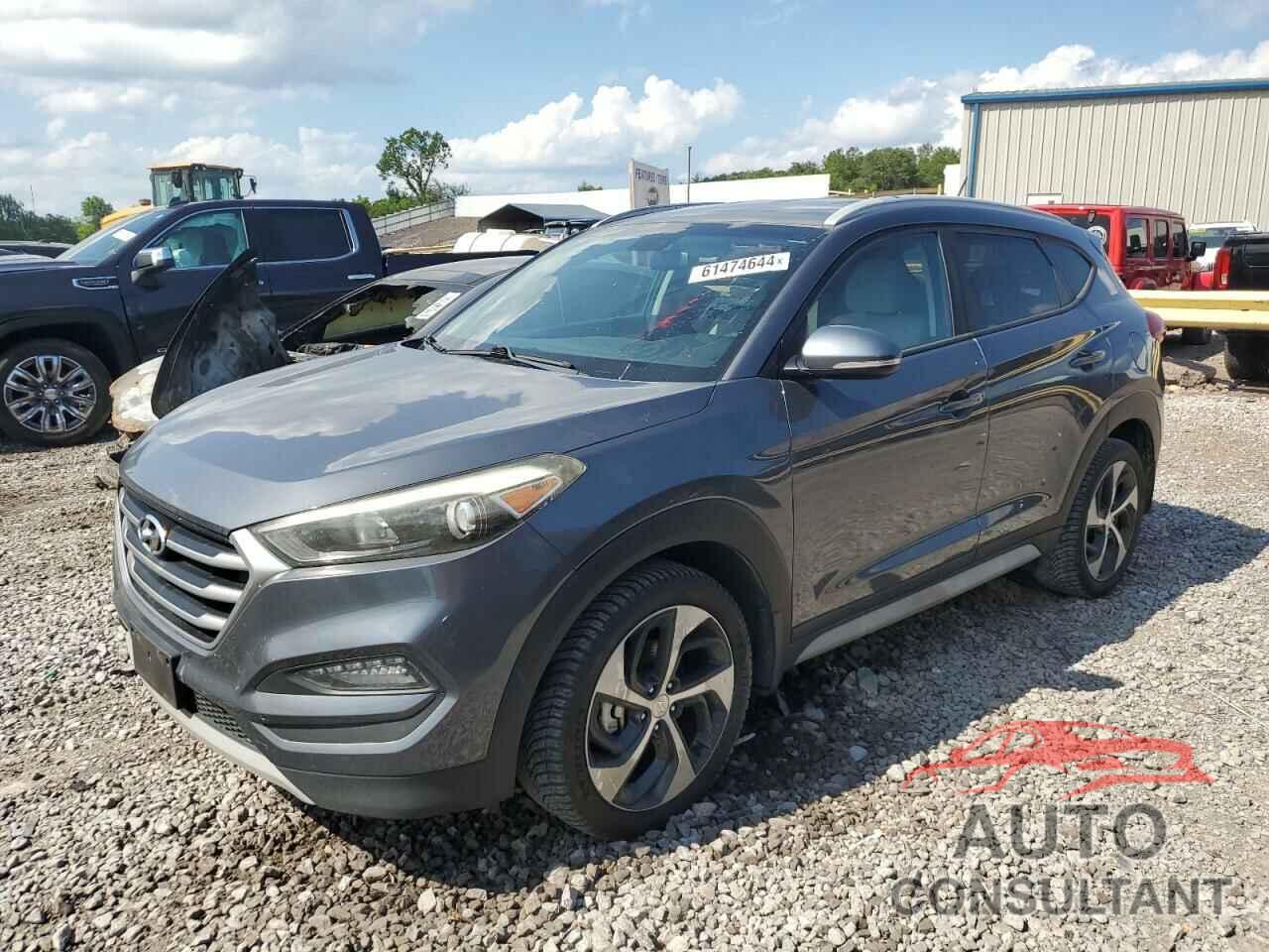 HYUNDAI TUCSON 2017 - KM8J33A28HU383134