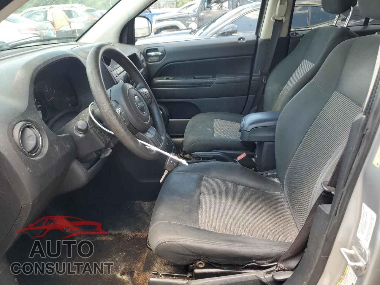 JEEP COMPASS 2012 - 1C4NJCBB2CD586331