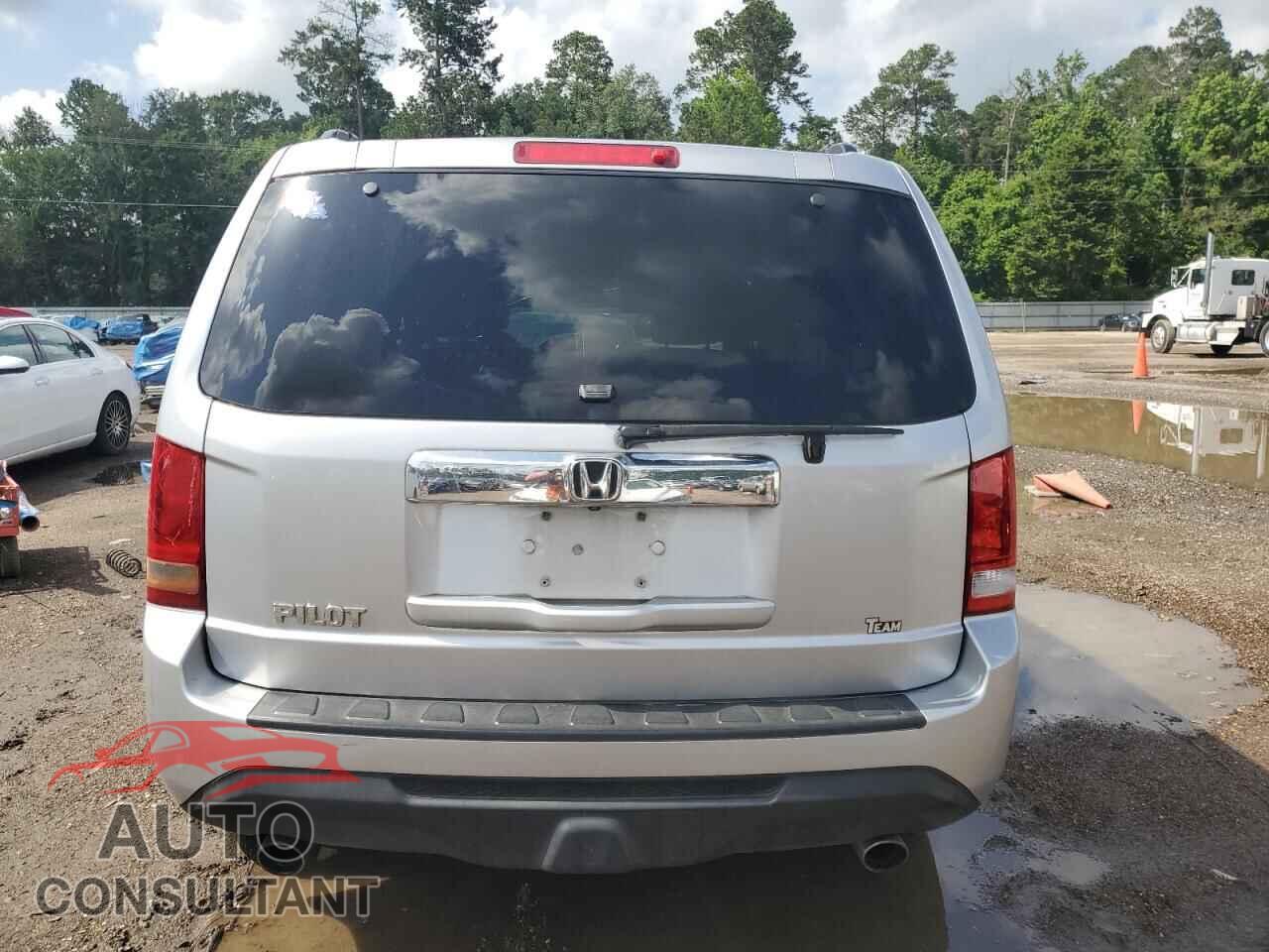HONDA PILOT 2013 - 5FNYF3H59DB011296