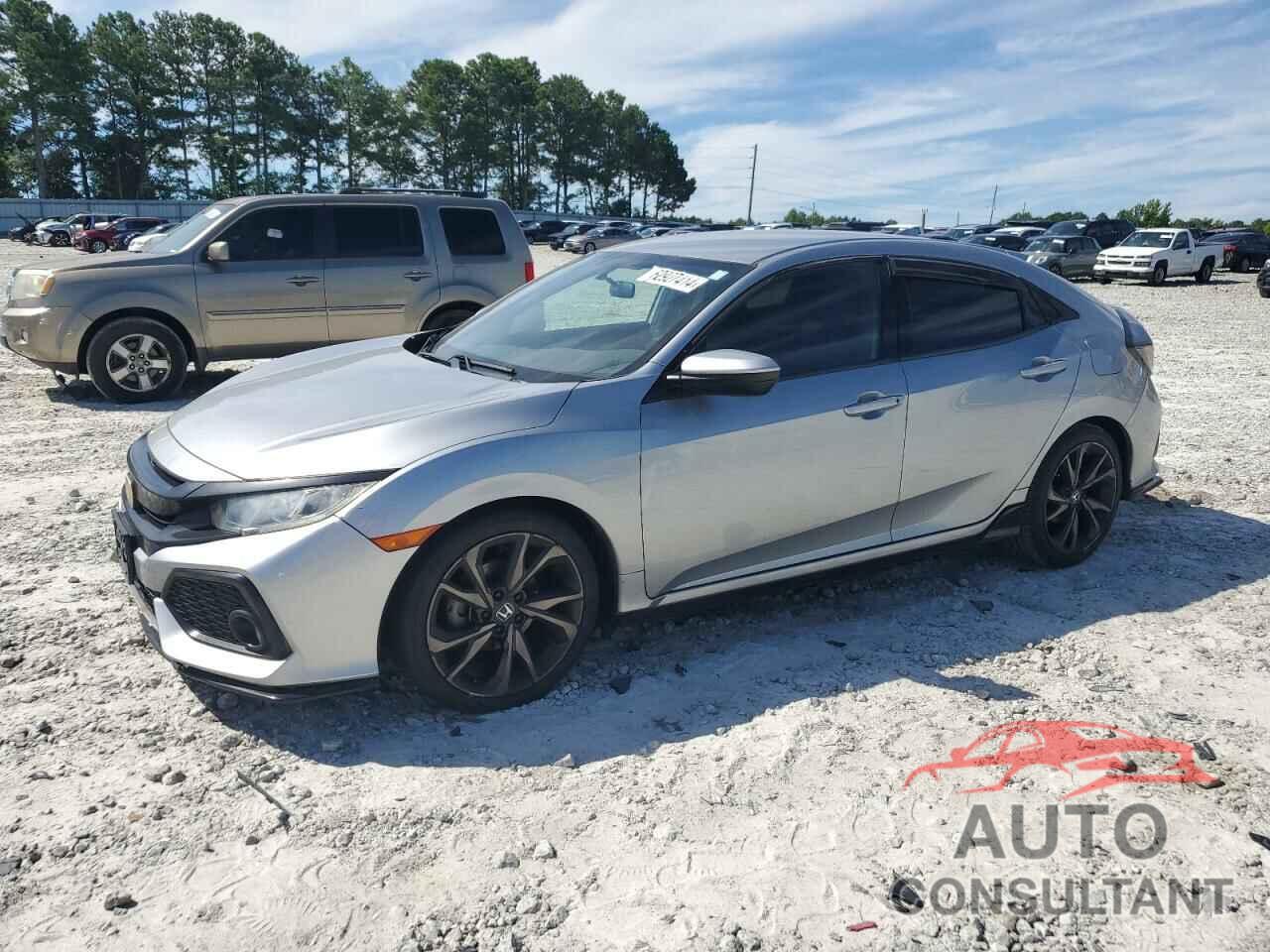 HONDA CIVIC 2018 - SHHFK7H44JU402397