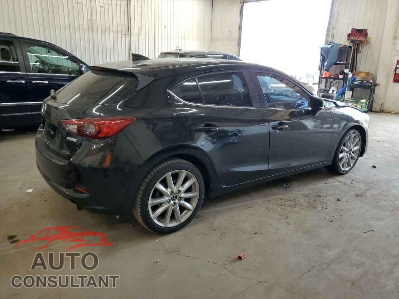 MAZDA 3 2017 - JM1BN1M38H1140064
