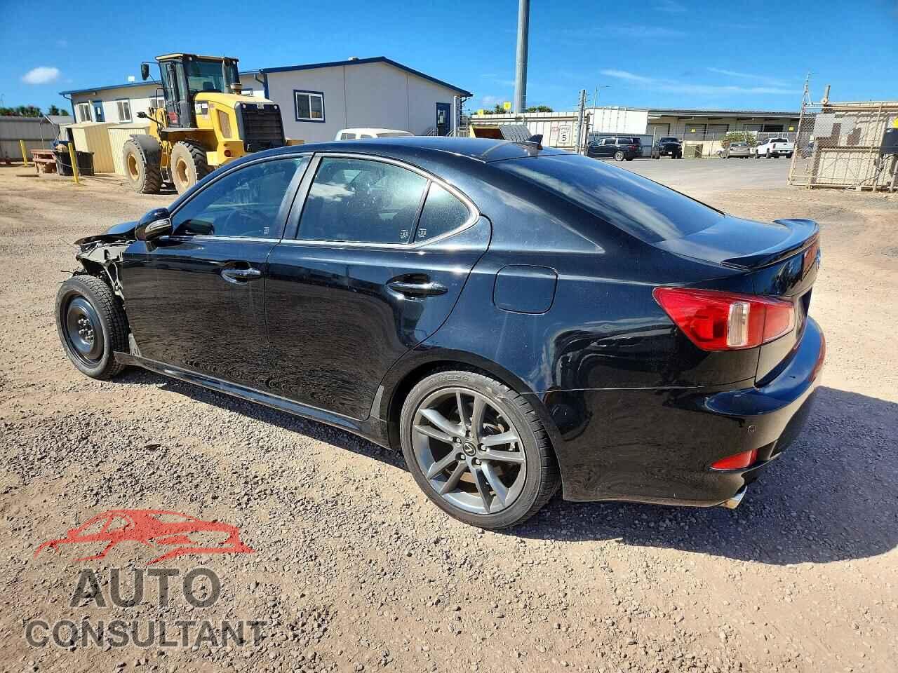 LEXUS IS 2012 - JTHBF5C22C5161005