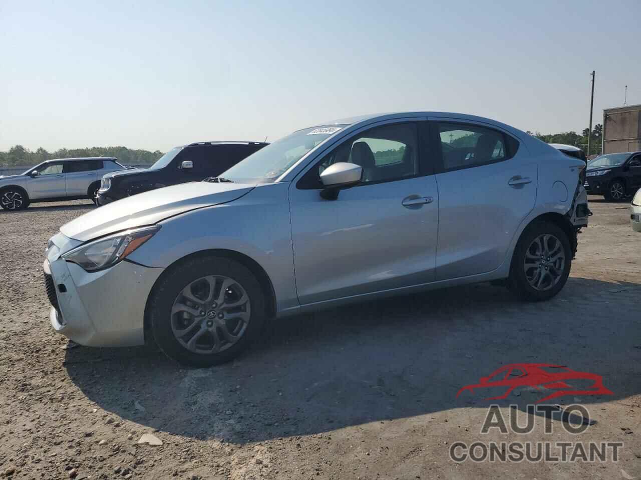 TOYOTA YARIS 2019 - 3MYDLBYV1KY510792