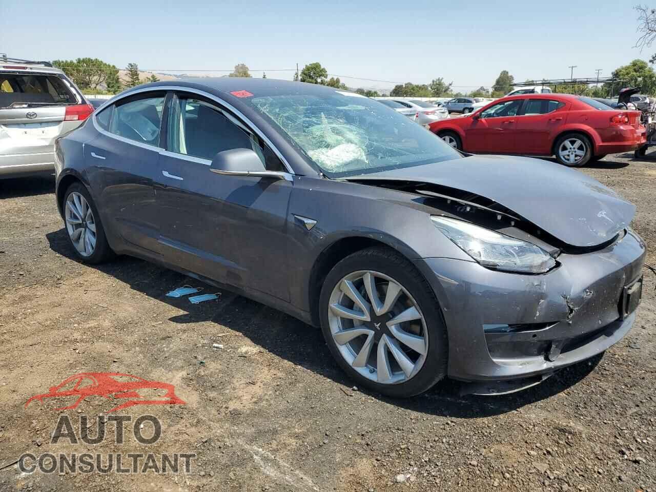 TESLA MODEL 3 2018 - 5YJ3E1EA7JF059412