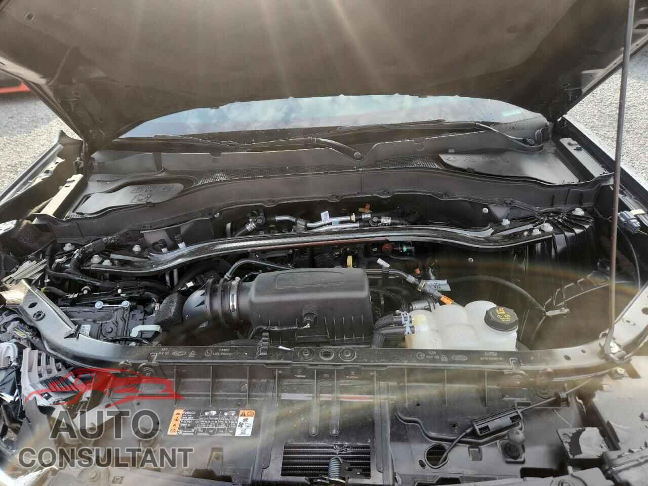 FORD EXPLORER 2024 - 1FMSK7KHXRGA70992