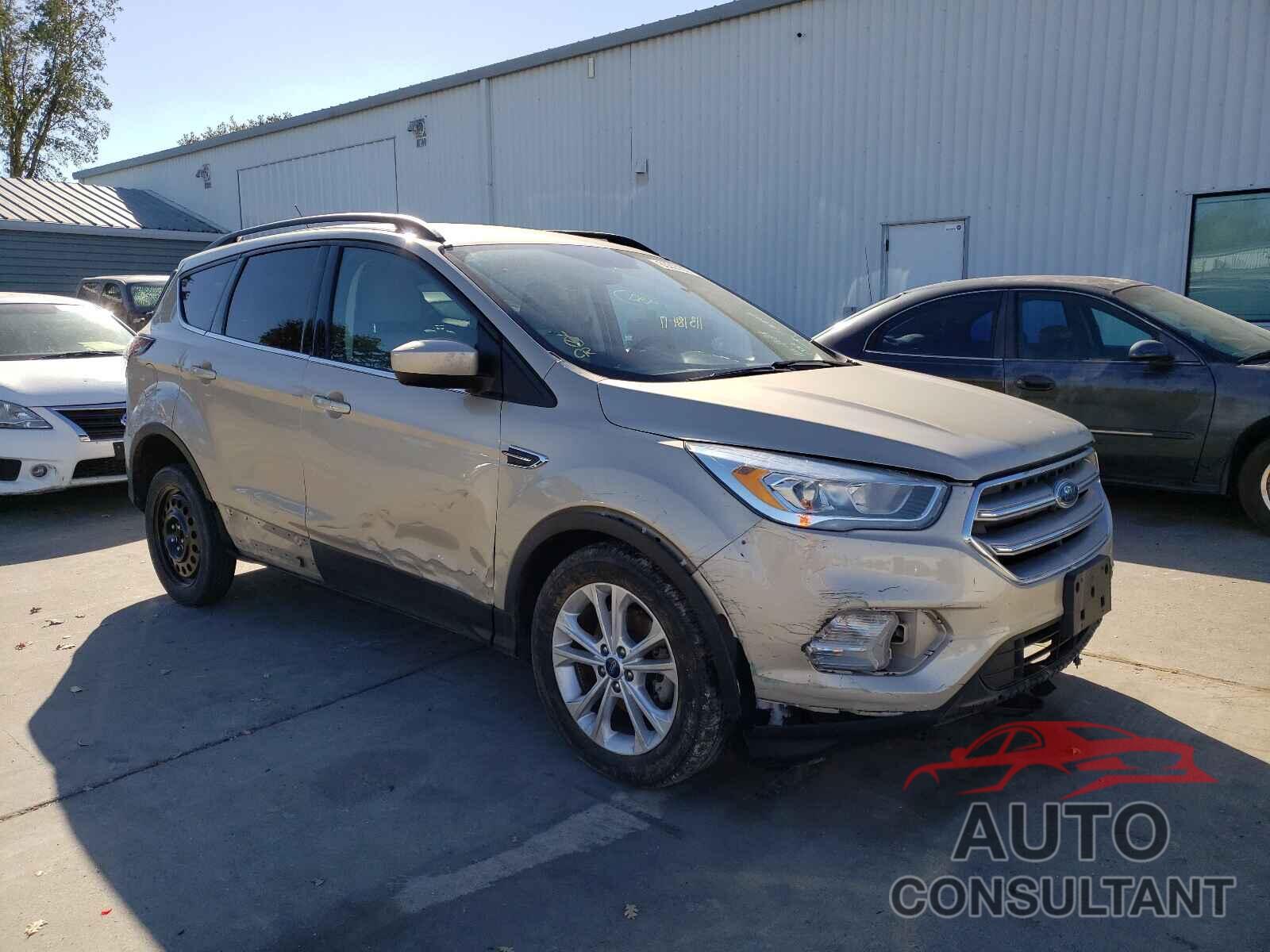 FORD ESCAPE 2017 - 1FMCU0GD1HUE17718