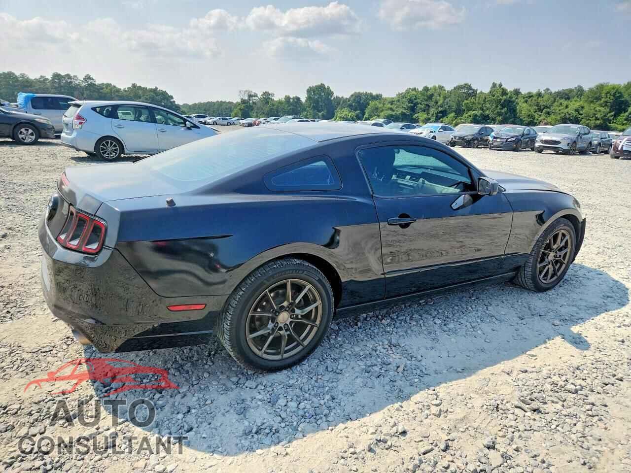 FORD MUSTANG 2014 - 1ZVBP8AM2E5306094