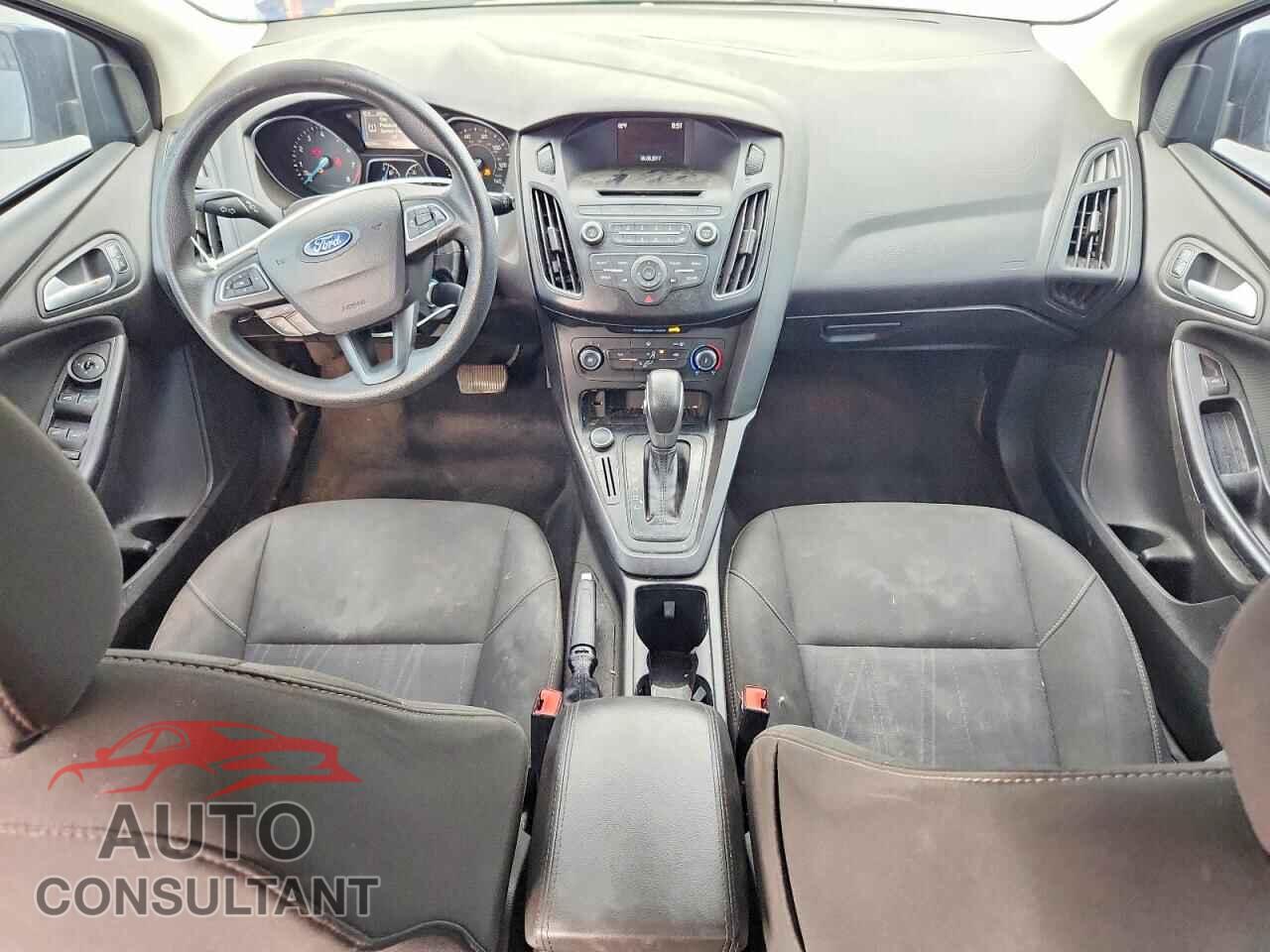 FORD FOCUS 2017 - 1FADP3K22HL246755