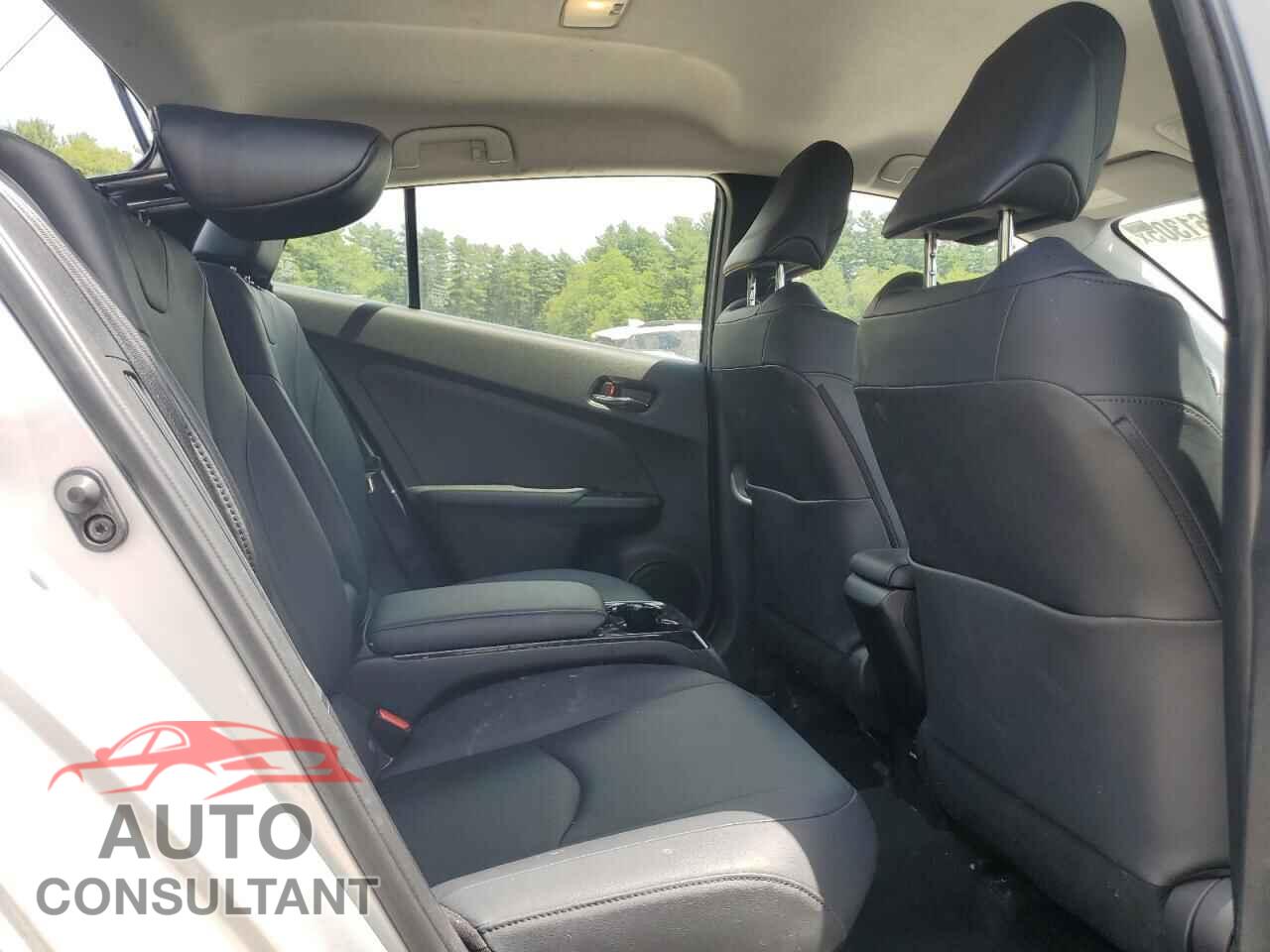 TOYOTA PRIUS 2017 - JTDKARFP1H3067859