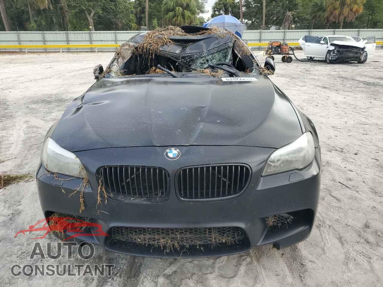 BMW M5 2013 - WBSFV9C50DD096727