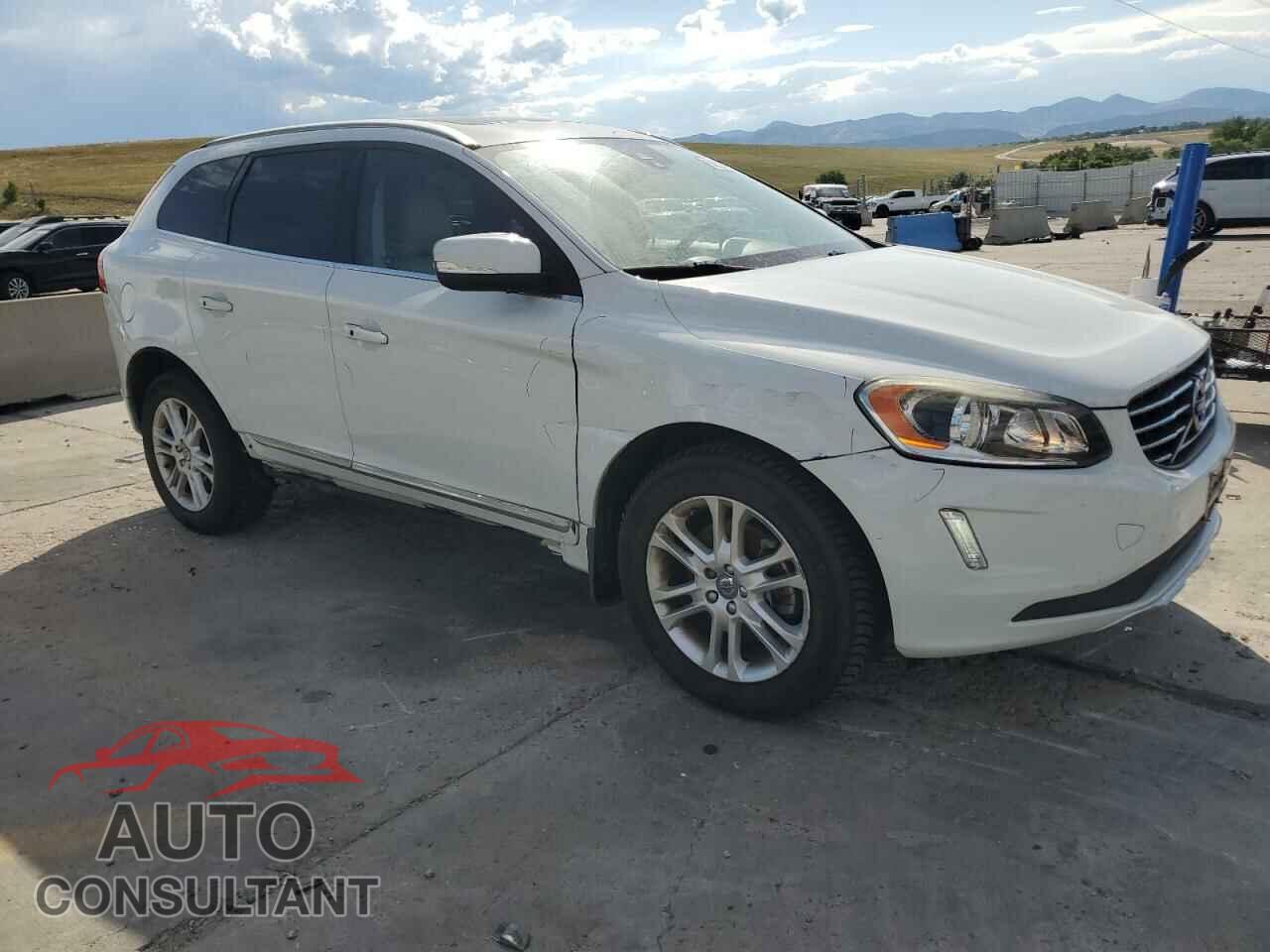 VOLVO XC60 2015 - YV440MDKXF2706441