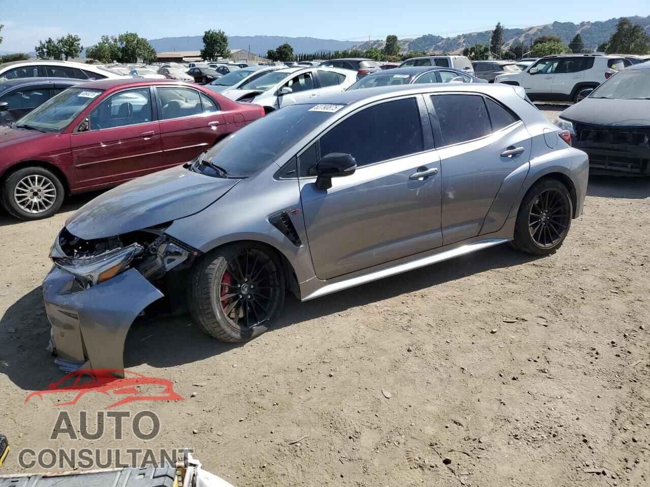 TOYOTA GR COROLLA 2024 - JTNABAAE7RA013930