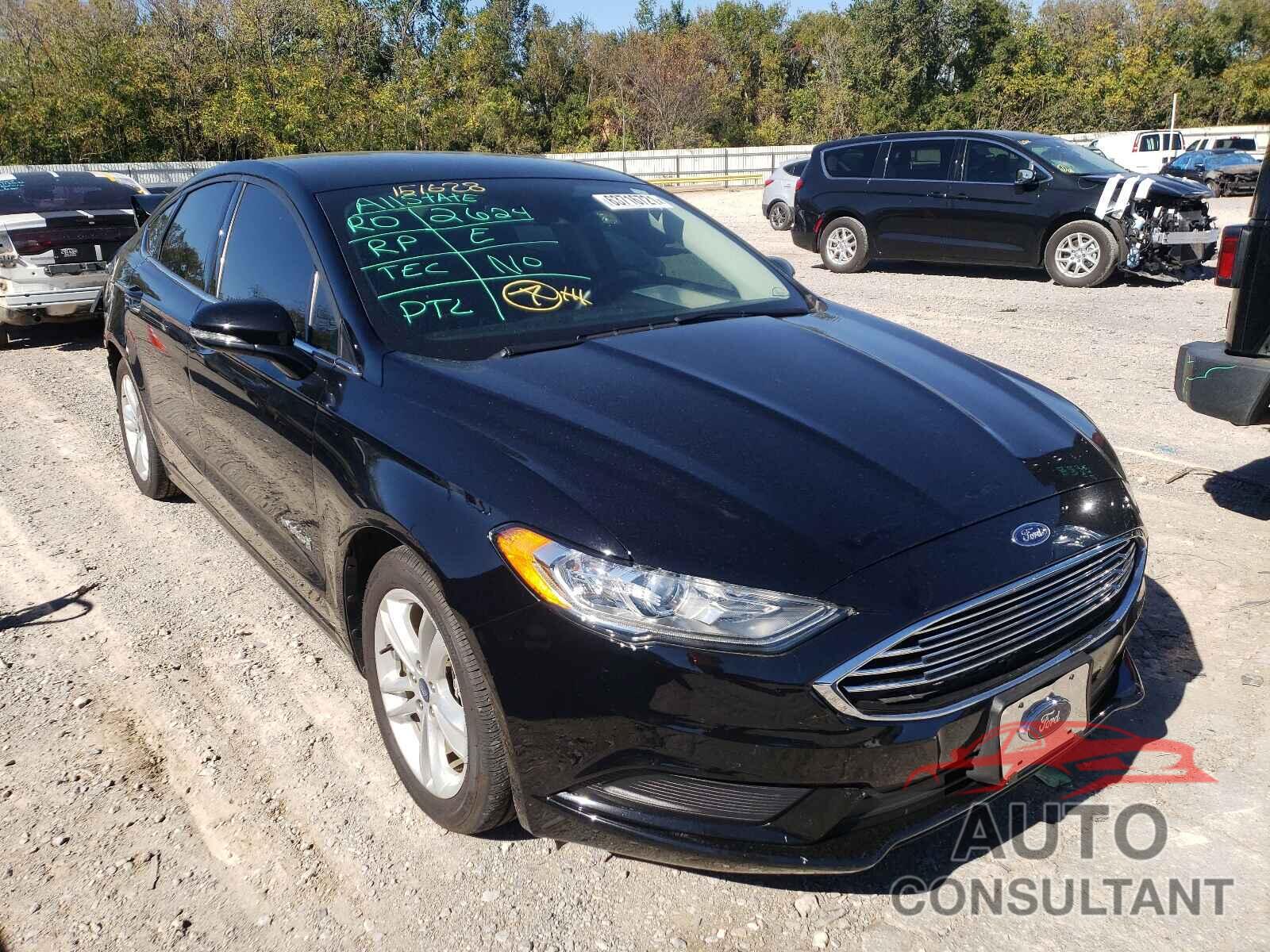 FORD FUSION 2018 - 3FA6P0LU4JR151628