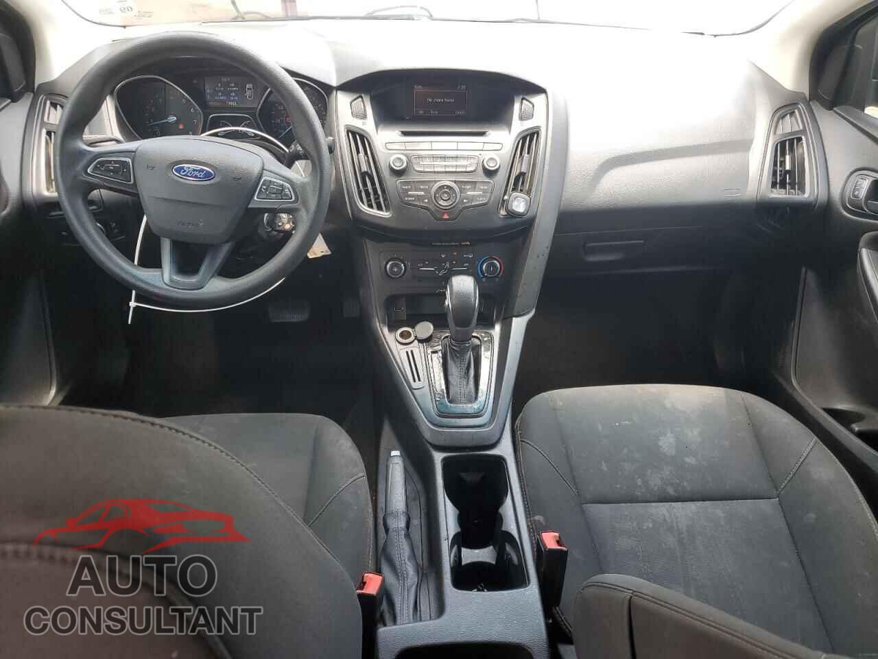 FORD FOCUS 2016 - 1FADP3E29GL256922