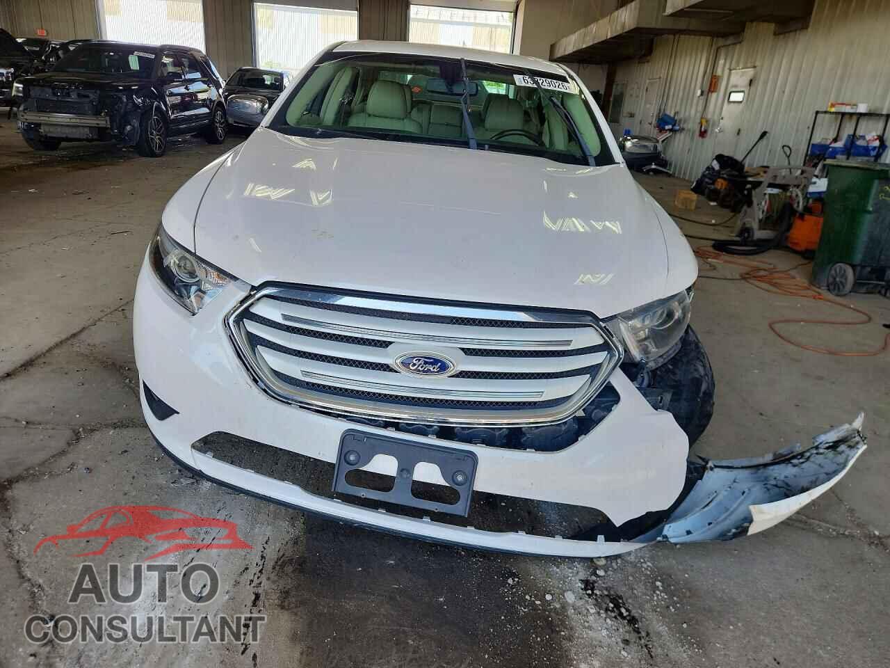 FORD TAURUS 2015 - 1FAHP2F85FG139151