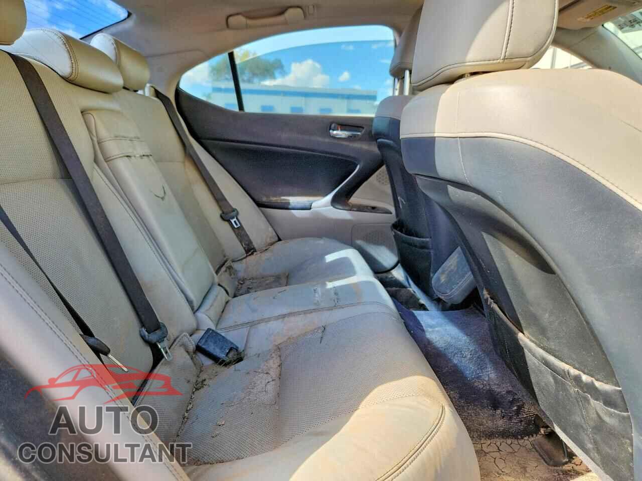 LEXUS IS 2013 - JTHCF5C25D5061566