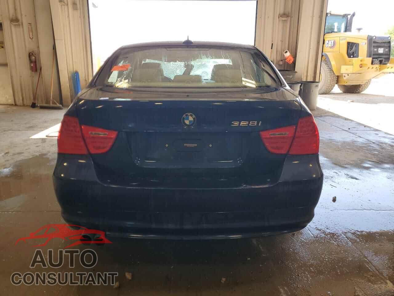 BMW 3 SERIES 2011 - WBAPK7C50BF195670