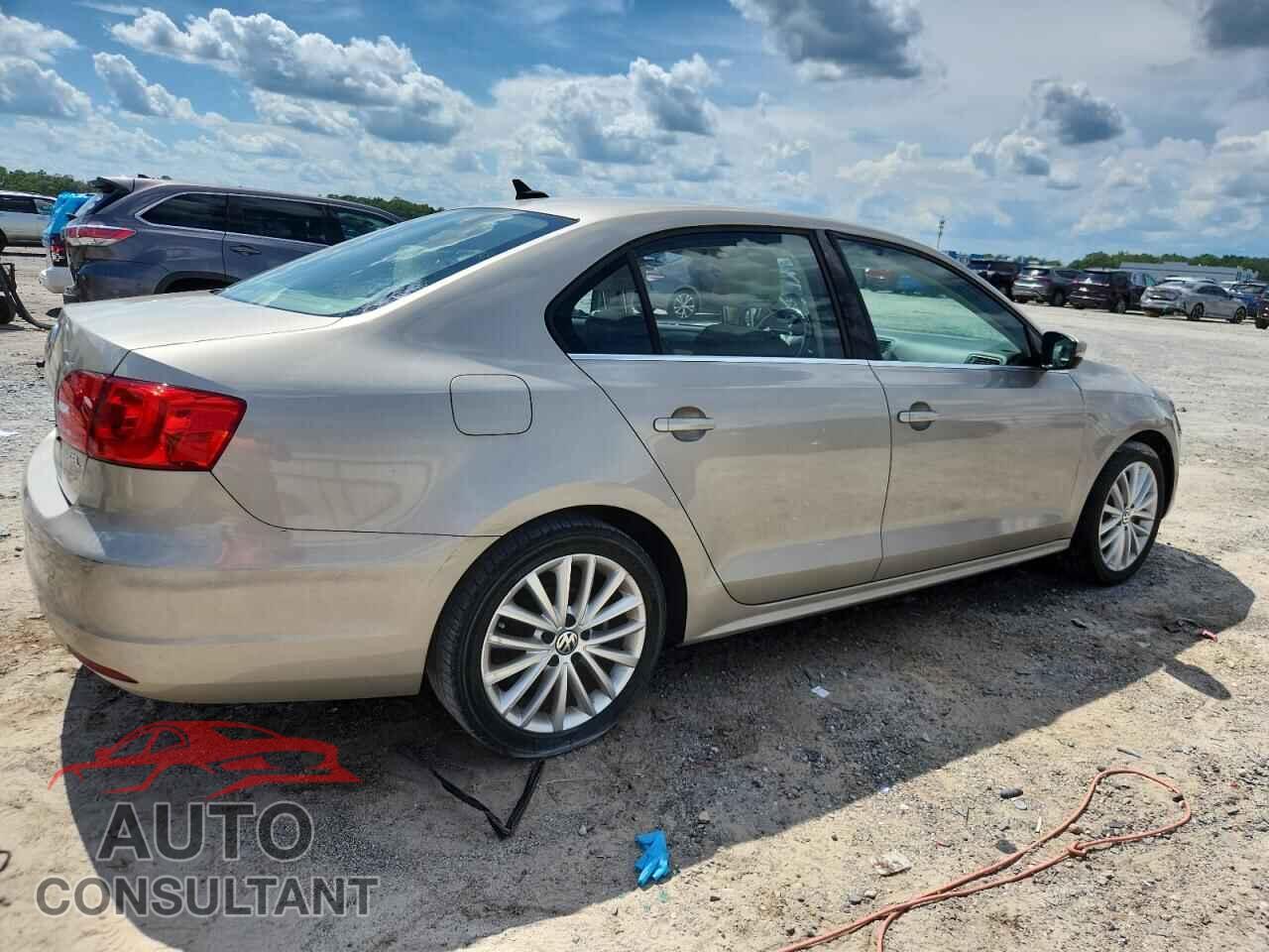 VOLKSWAGEN JETTA 2014 - 3VWL07AJ5EM211502