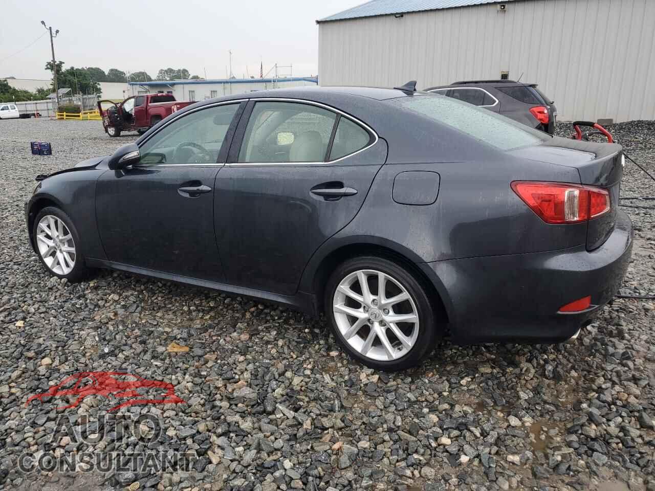 LEXUS IS 2011 - JTHCE5C24B5001553