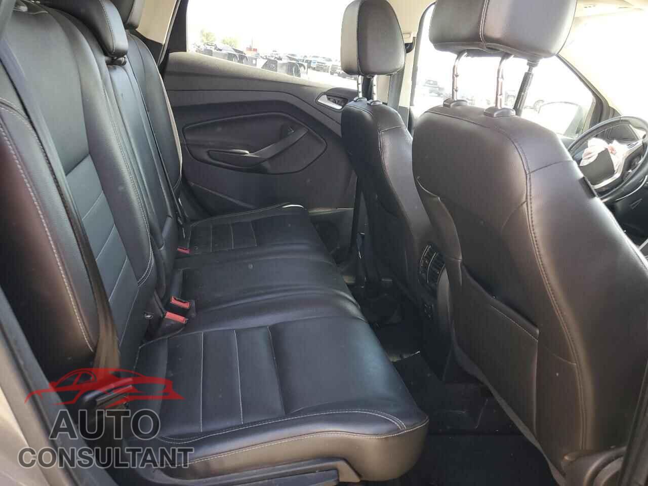 FORD ESCAPE 2013 - 1FMCU9H93DUC86140