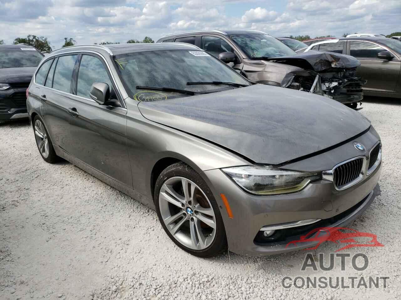 BMW 3 SERIES 2017 - WBA8J1C32HA018515
