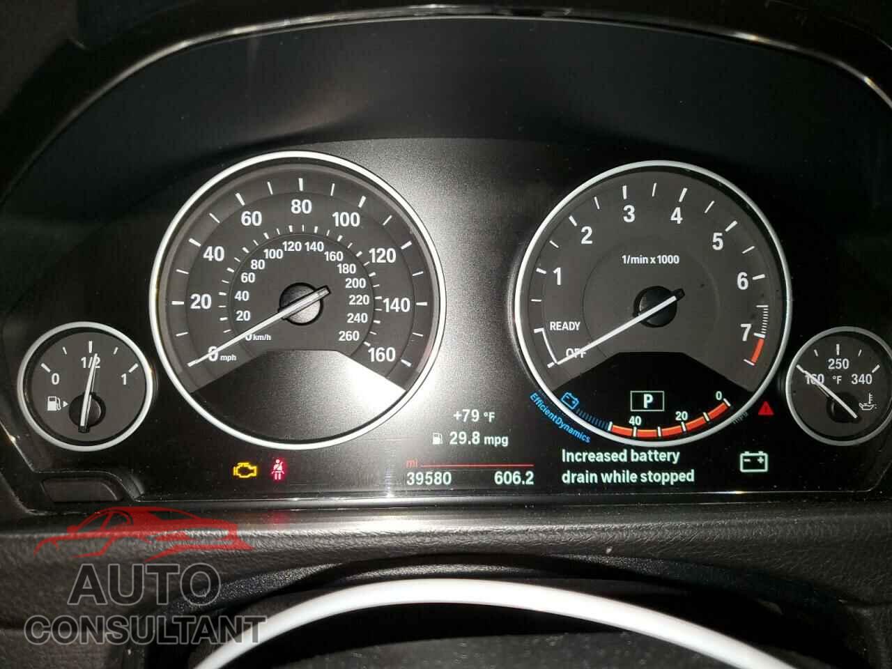 BMW 3 SERIES 2018 - WBA8A3C52JA489342