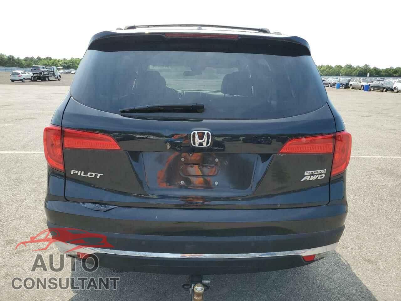 HONDA PILOT 2016 - 5FNYF6H93GB076444