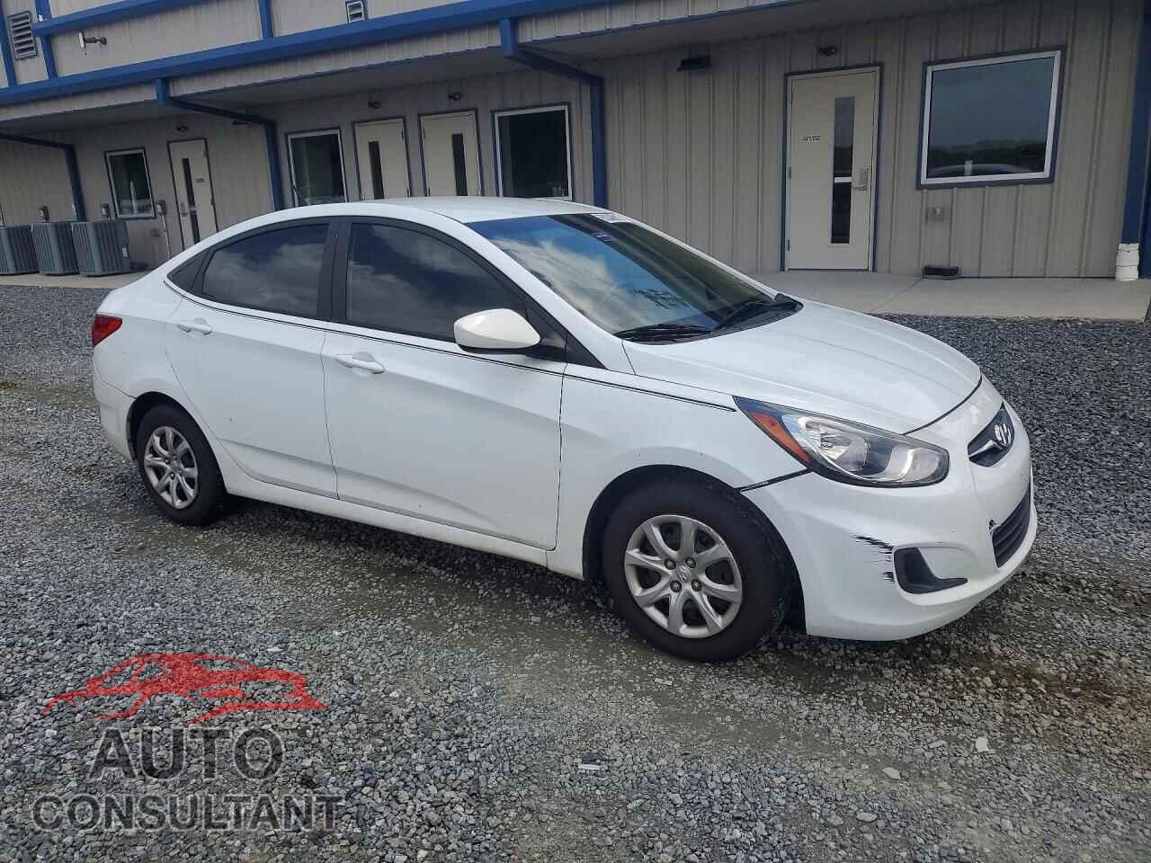 HYUNDAI ACCENT 2013 - KMHCT4AE0DU585646