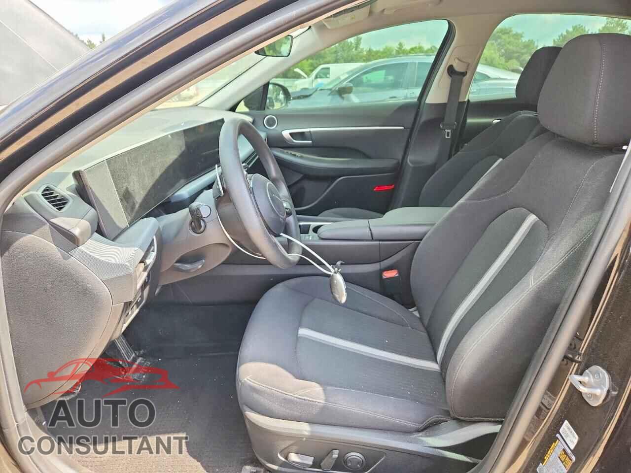 HYUNDAI SONATA 2024 - KMHL64JA3RA410272