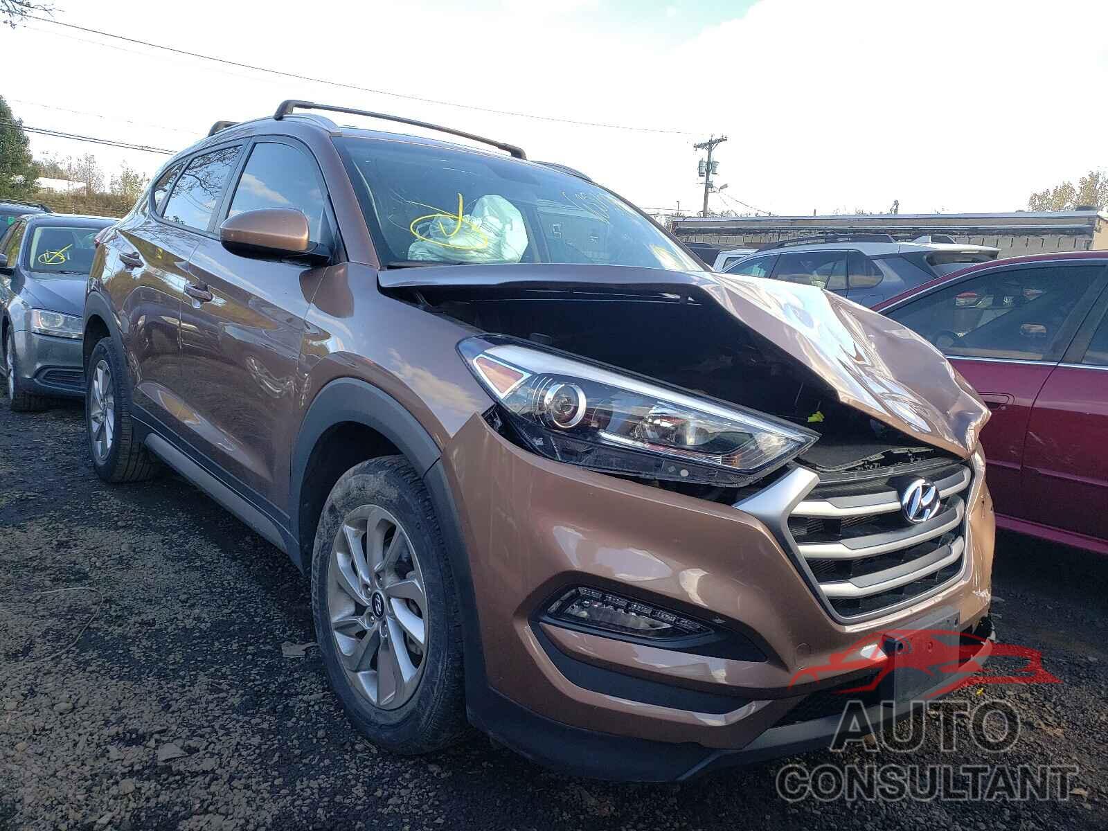 HYUNDAI TUCSON 2017 - KM8J3CA41HU301939