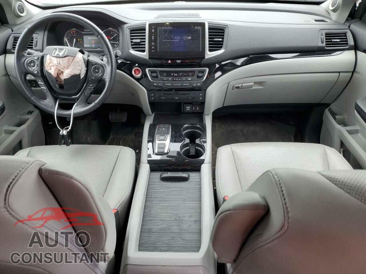 HONDA PILOT 2017 - 5FNYF6H02HB024998