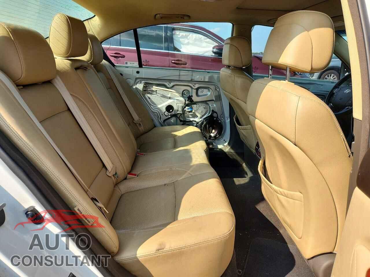 HYUNDAI GENESIS 2012 - KMHGC4DD7CU151484
