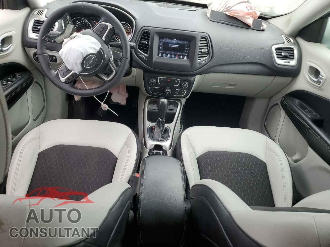 JEEP COMPASS 2018 - 3C4NJCBB8JT227542