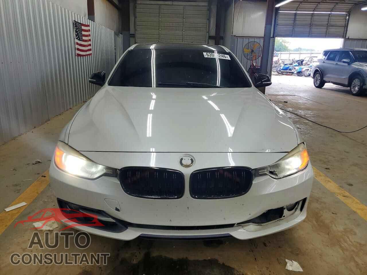 BMW 3 SERIES 2013 - WBA3A9G57DNP36987