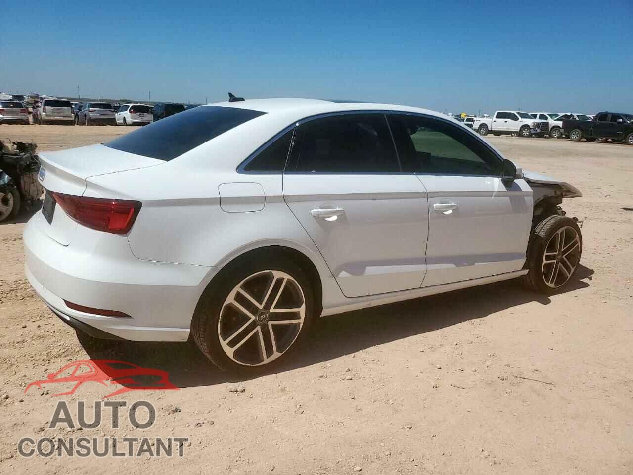 AUDI A3 2019 - WAUAUGFF8K1011836