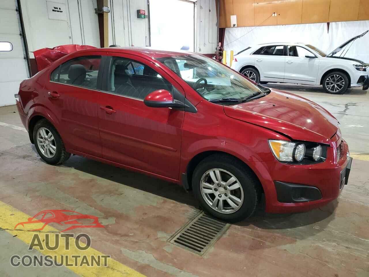 CHEVROLET SONIC 2016 - 1G1JC5SG2G4115438